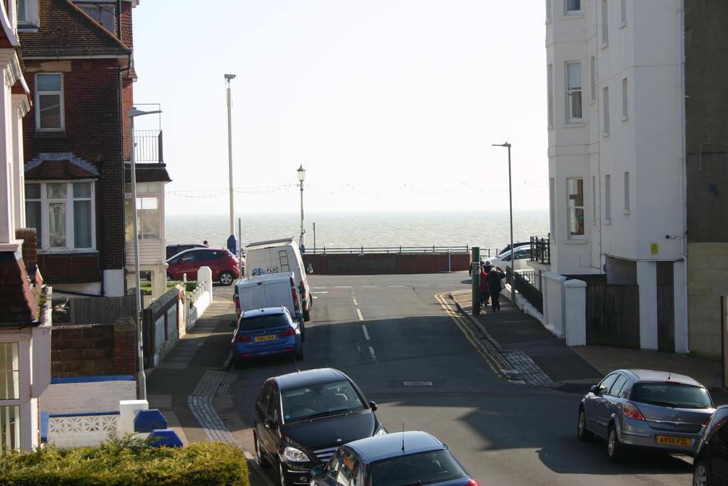 Cambridge House Guest House Tournoi d'Tournoi d'Eastbourne Extérieur photo