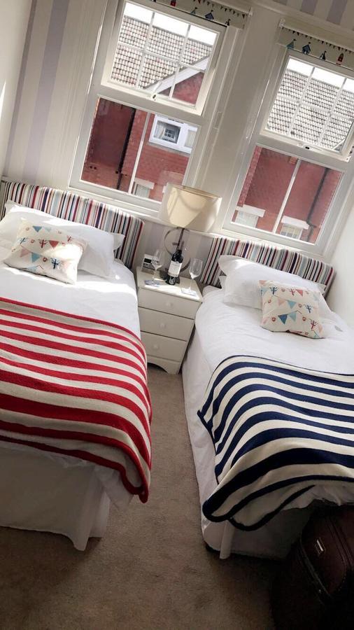 Cambridge House Guest House Tournoi d'Tournoi d'Eastbourne Extérieur photo